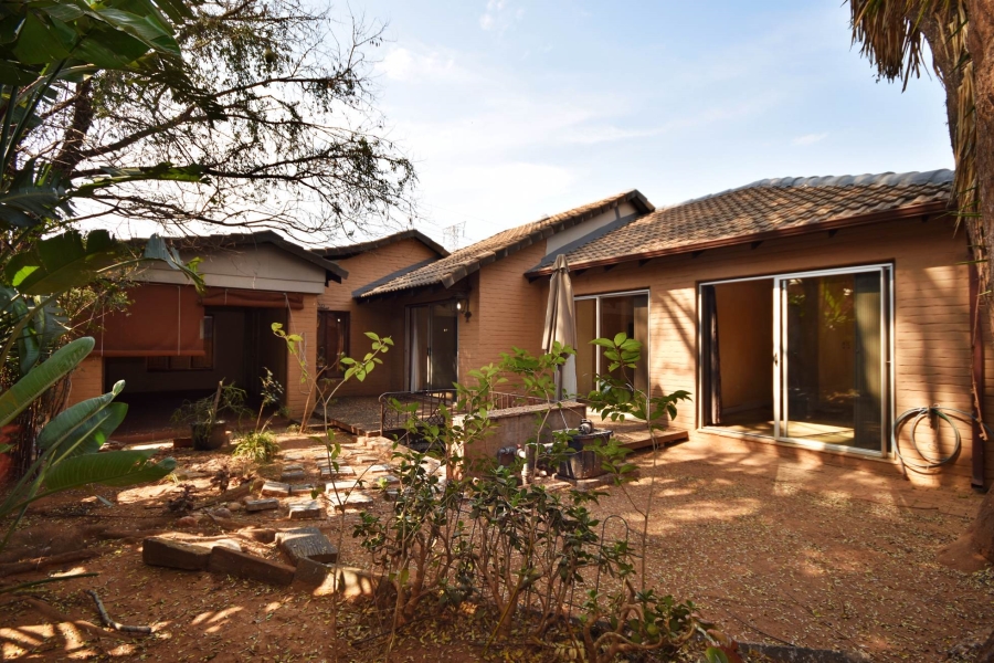 2 Bedroom Property for Sale in Olivedale Gauteng