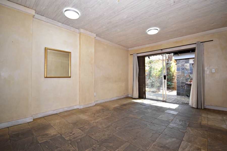 2 Bedroom Property for Sale in Olivedale Gauteng
