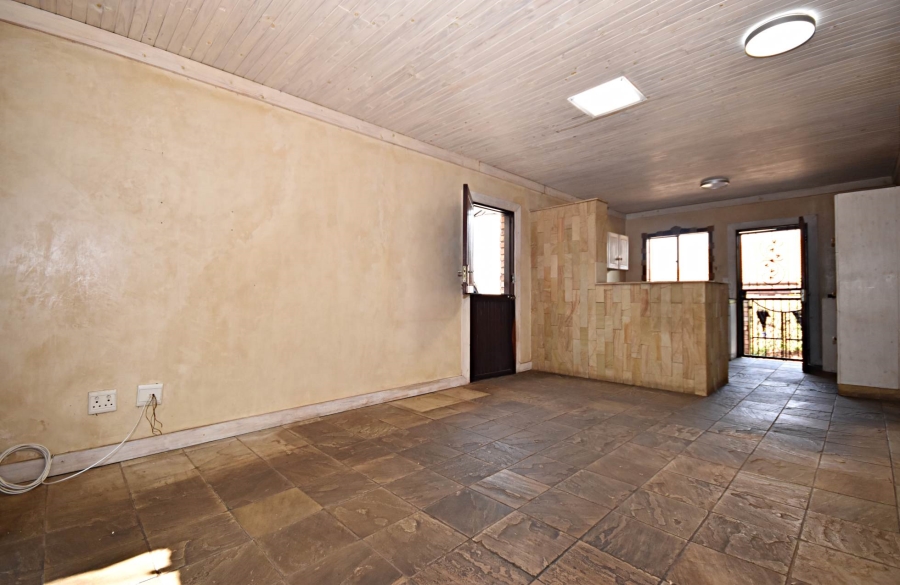 2 Bedroom Property for Sale in Olivedale Gauteng