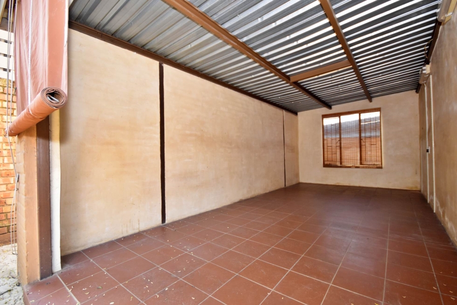 2 Bedroom Property for Sale in Olivedale Gauteng