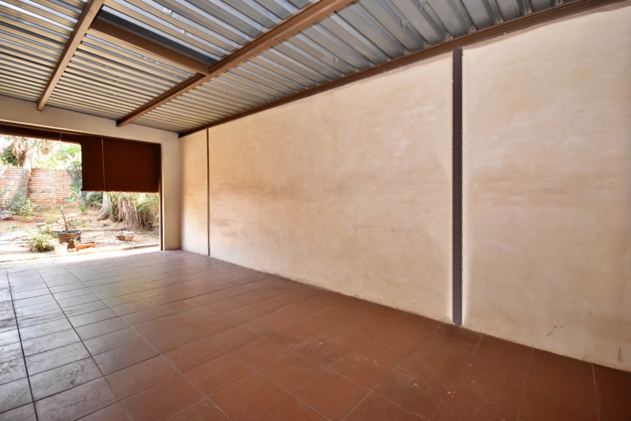 2 Bedroom Property for Sale in Olivedale Gauteng