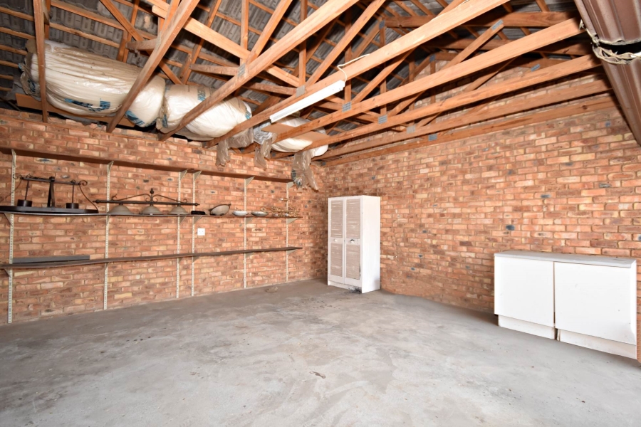 2 Bedroom Property for Sale in Olivedale Gauteng