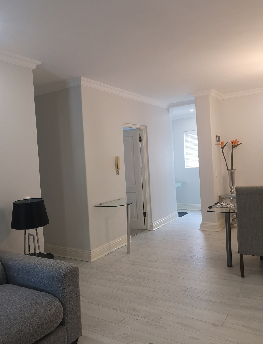 To Let 2 Bedroom Property for Rent in Sandown Gauteng