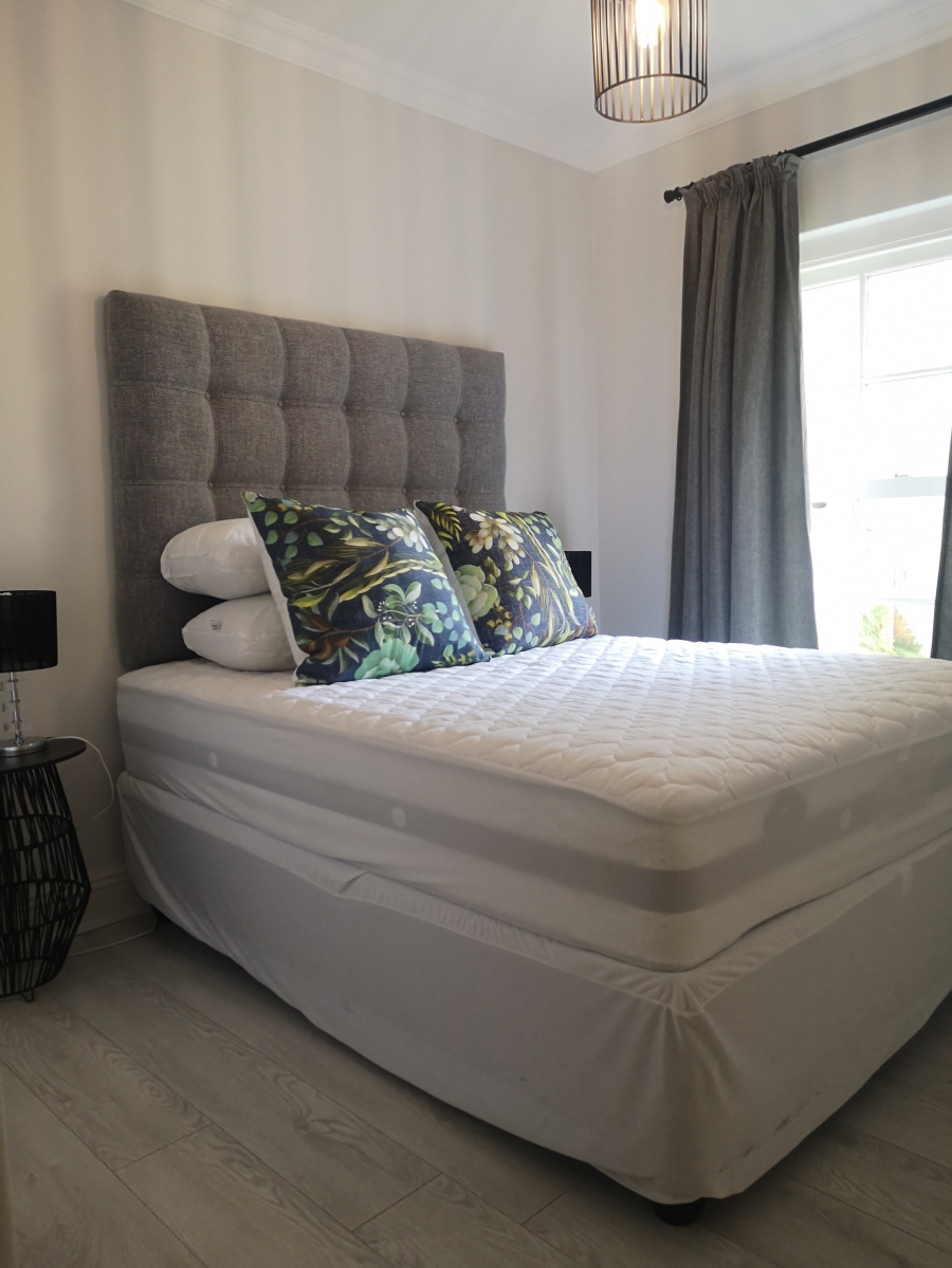 To Let 2 Bedroom Property for Rent in Sandown Gauteng