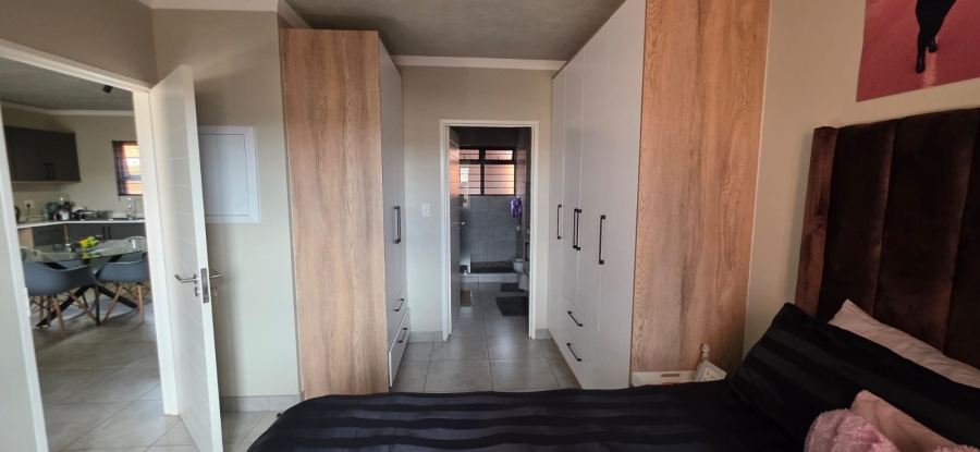 2 Bedroom Property for Sale in Olympus AH Gauteng
