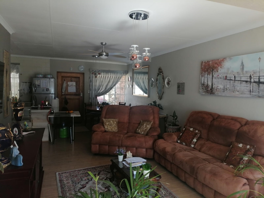 2 Bedroom Property for Sale in Sunair Park Gauteng