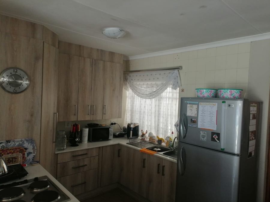 2 Bedroom Property for Sale in Sunair Park Gauteng