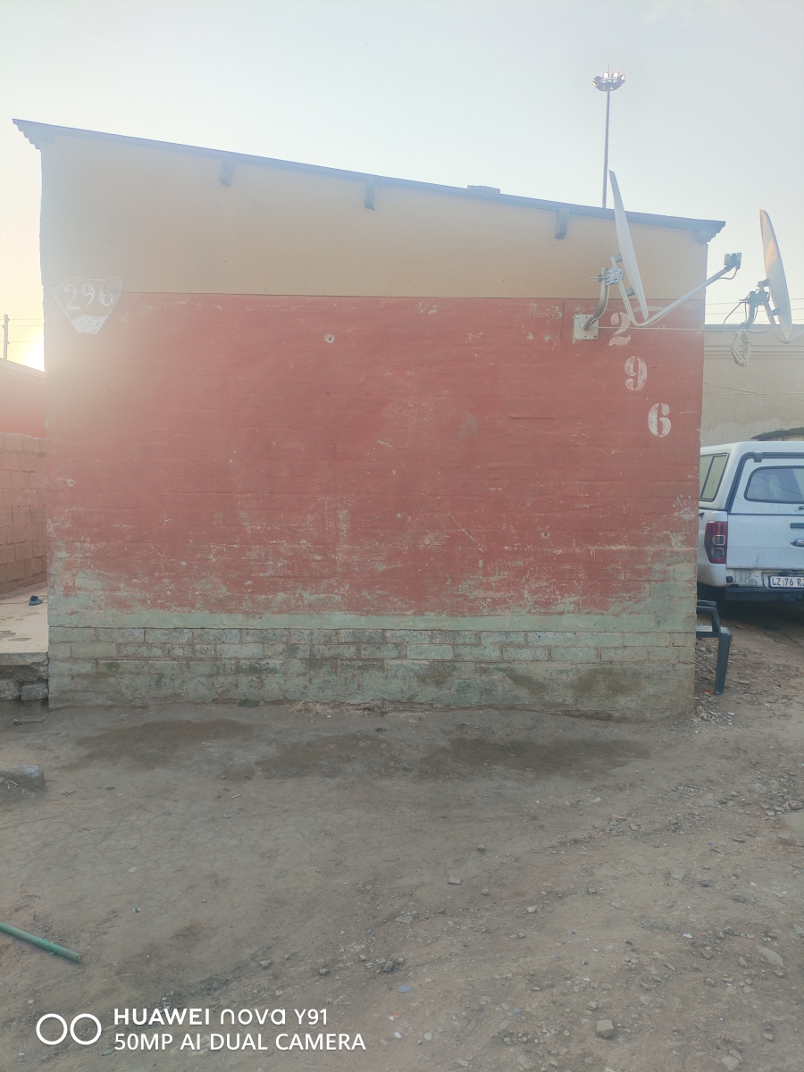 1 Bedroom Property for Sale in Reedville Gauteng