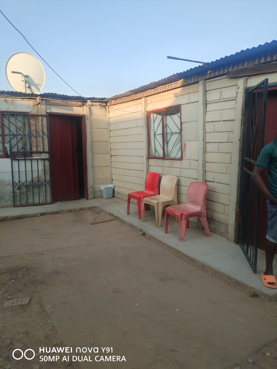 1 Bedroom Property for Sale in Reedville Gauteng