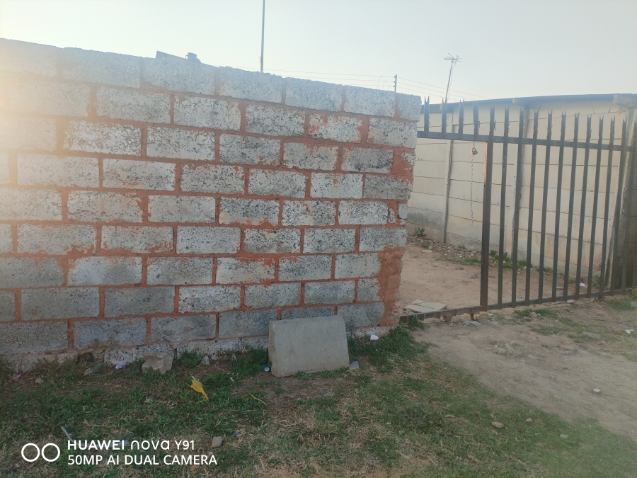 1 Bedroom Property for Sale in Reedville Gauteng