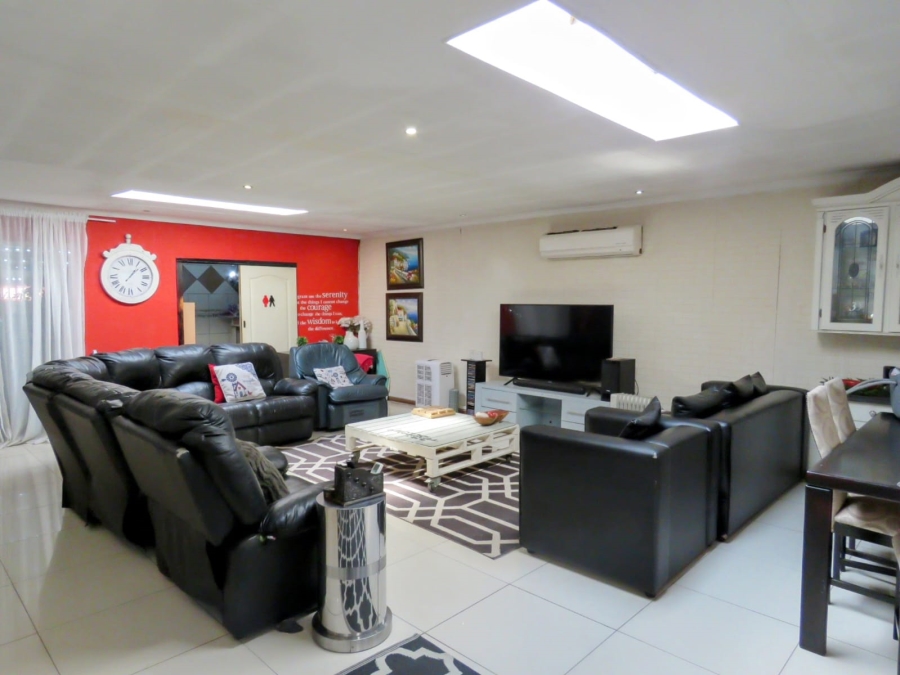 3 Bedroom Property for Sale in Dalview Gauteng