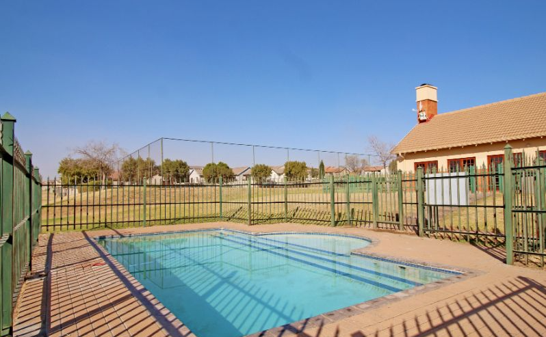 0 Bedroom Property for Sale in Kosmosdal Gauteng