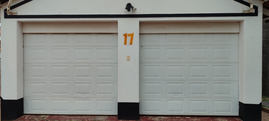 To Let 4 Bedroom Property for Rent in Greenhills Gauteng