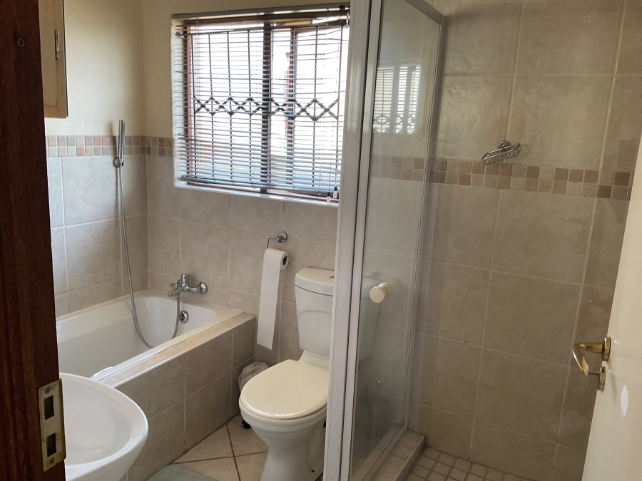3 Bedroom Property for Sale in The Reeds Gauteng
