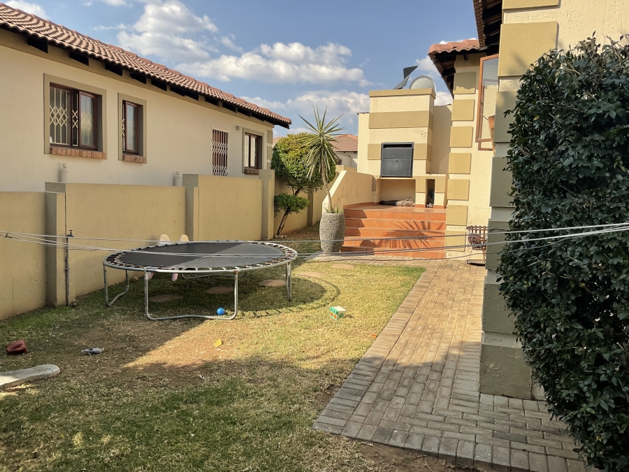 3 Bedroom Property for Sale in The Reeds Gauteng