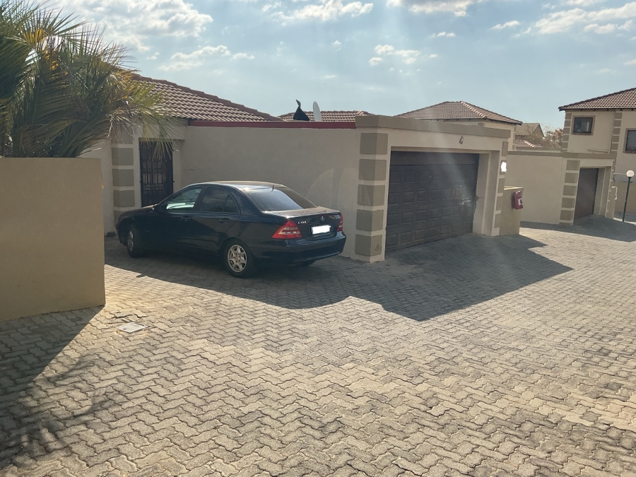 3 Bedroom Property for Sale in The Reeds Gauteng