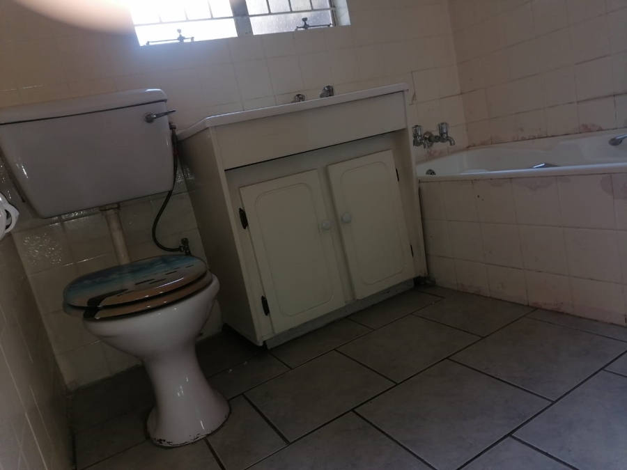 3 Bedroom Property for Sale in Birchleigh North Gauteng
