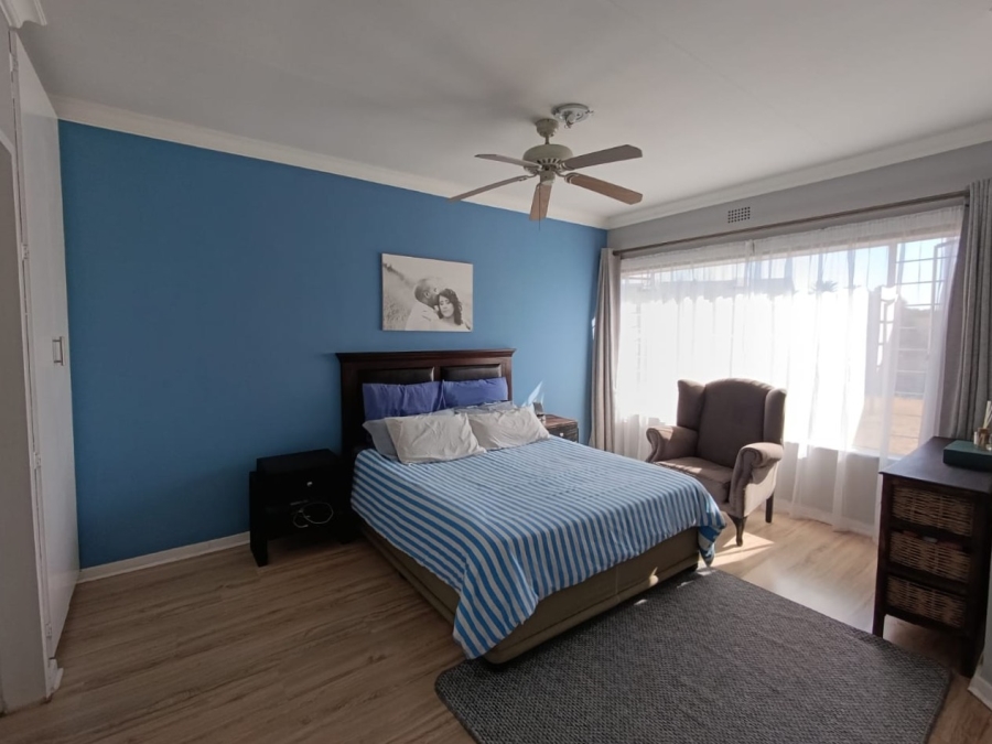 3 Bedroom Property for Sale in Brackenhurst Gauteng