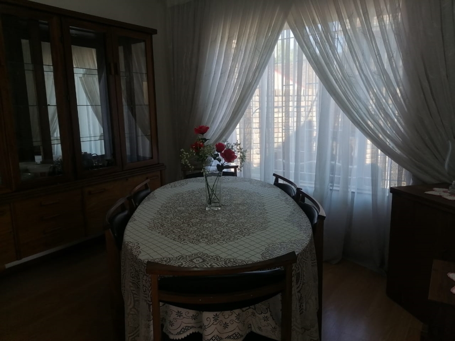 3 Bedroom Property for Sale in Birchleigh North Gauteng