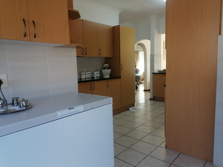 3 Bedroom Property for Sale in Birchleigh North Gauteng
