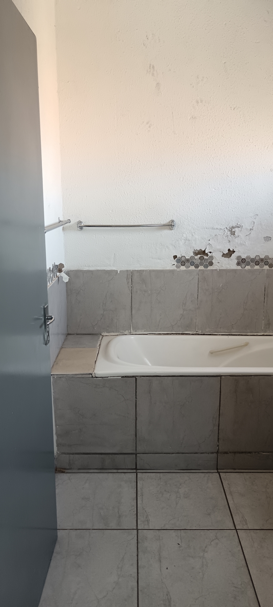3 Bedroom Property for Sale in Windmill Park Gauteng