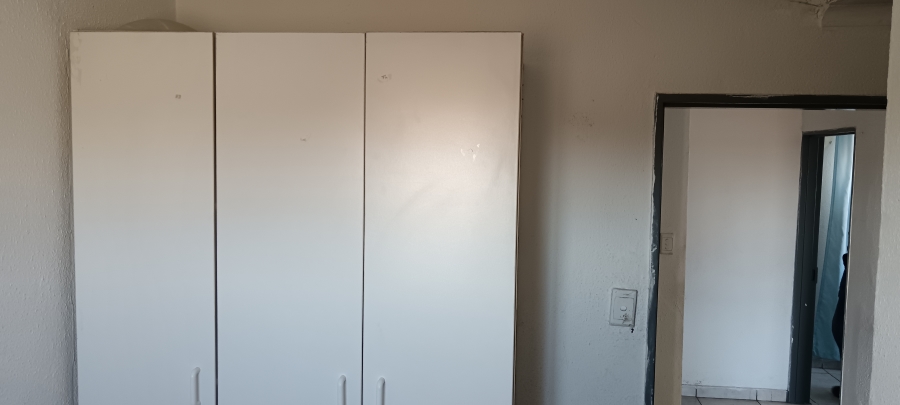 3 Bedroom Property for Sale in Windmill Park Gauteng
