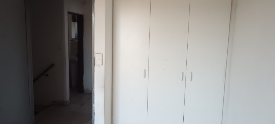 3 Bedroom Property for Sale in Windmill Park Gauteng