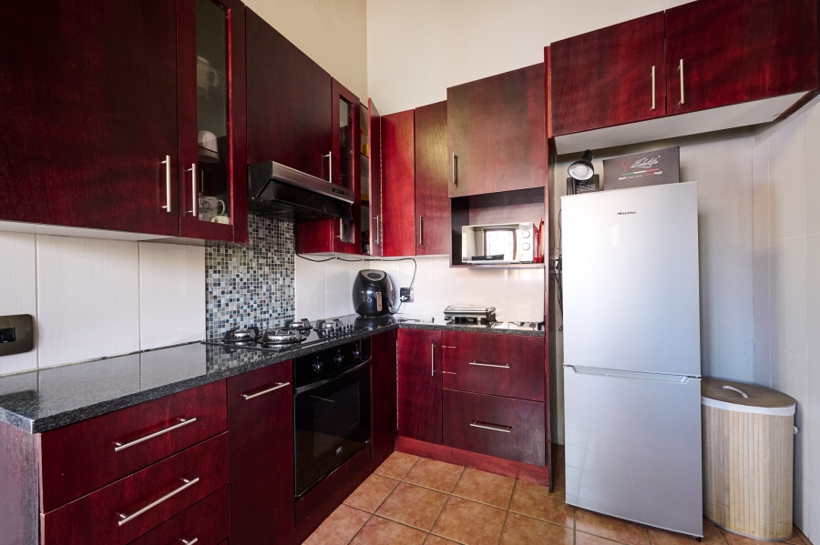 2 Bedroom Property for Sale in Vorna Valley Gauteng