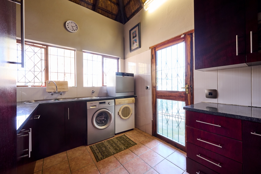2 Bedroom Property for Sale in Vorna Valley Gauteng