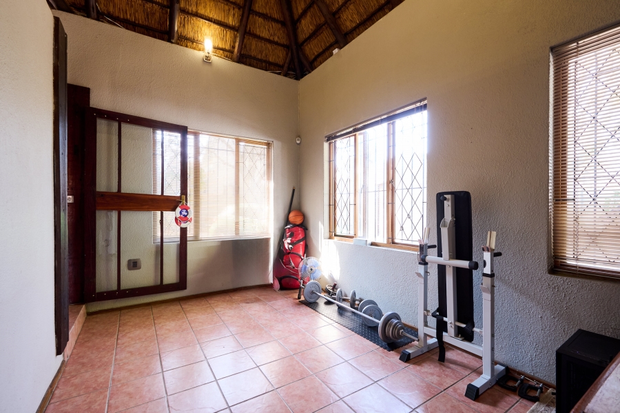 2 Bedroom Property for Sale in Vorna Valley Gauteng