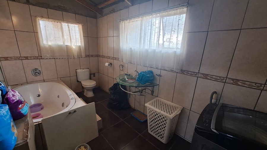 4 Bedroom Property for Sale in Duncanville Gauteng