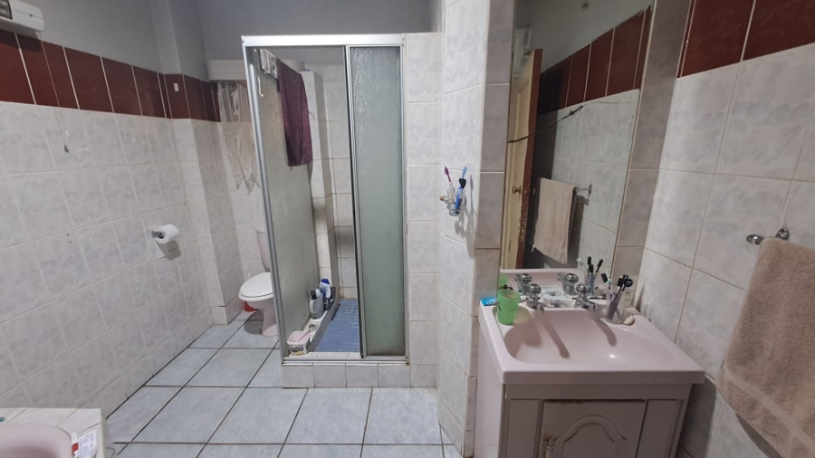 4 Bedroom Property for Sale in Duncanville Gauteng