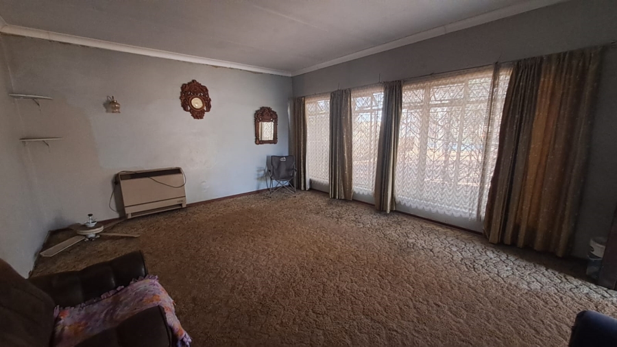 4 Bedroom Property for Sale in Duncanville Gauteng