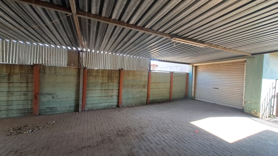 4 Bedroom Property for Sale in Duncanville Gauteng