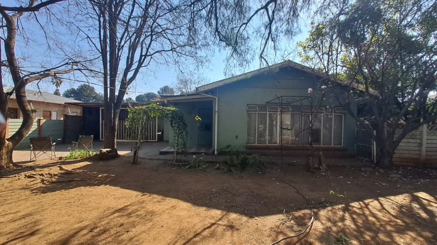 4 Bedroom Property for Sale in Duncanville Gauteng