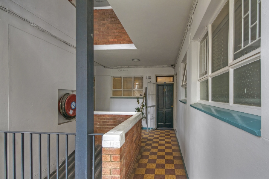 1 Bedroom Property for Sale in Riviera Gauteng