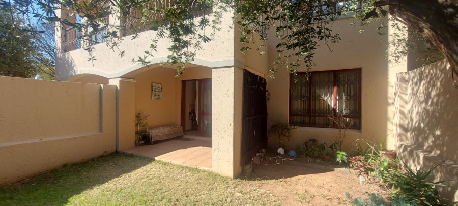1 Bedroom Property for Sale in Sunninghill Gauteng