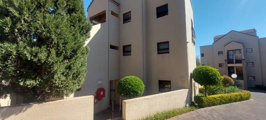 1 Bedroom Property for Sale in Sunninghill Gauteng