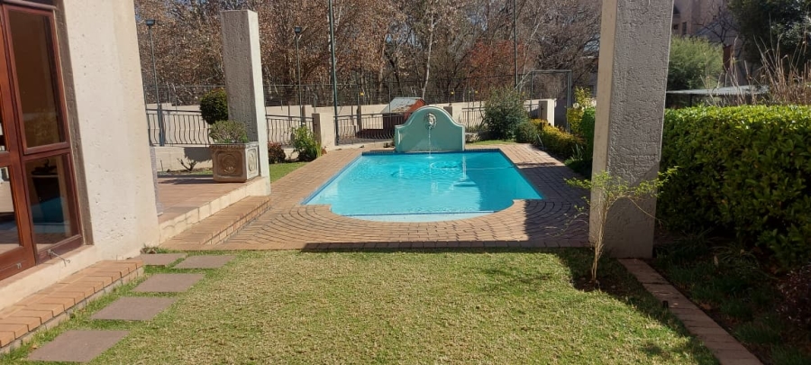 1 Bedroom Property for Sale in Sunninghill Gauteng