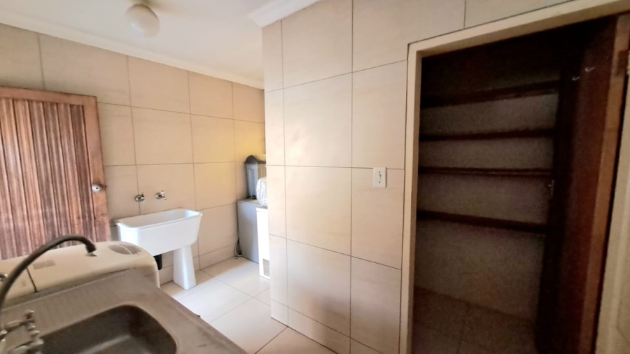 4 Bedroom Property for Sale in Three Rivers East Gauteng