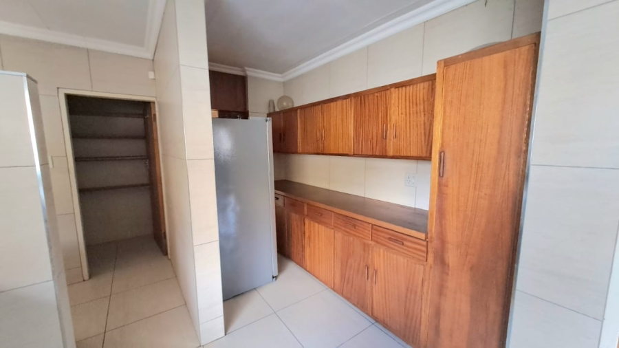4 Bedroom Property for Sale in Three Rivers East Gauteng
