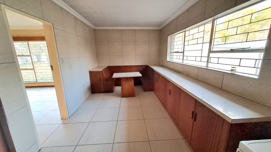 4 Bedroom Property for Sale in Three Rivers East Gauteng