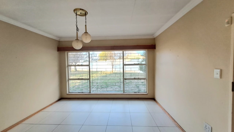 4 Bedroom Property for Sale in Three Rivers East Gauteng