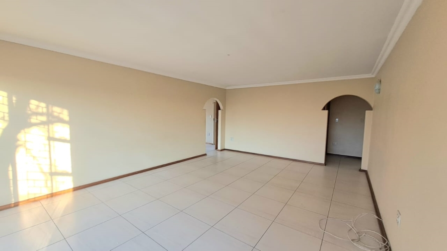 4 Bedroom Property for Sale in Three Rivers East Gauteng