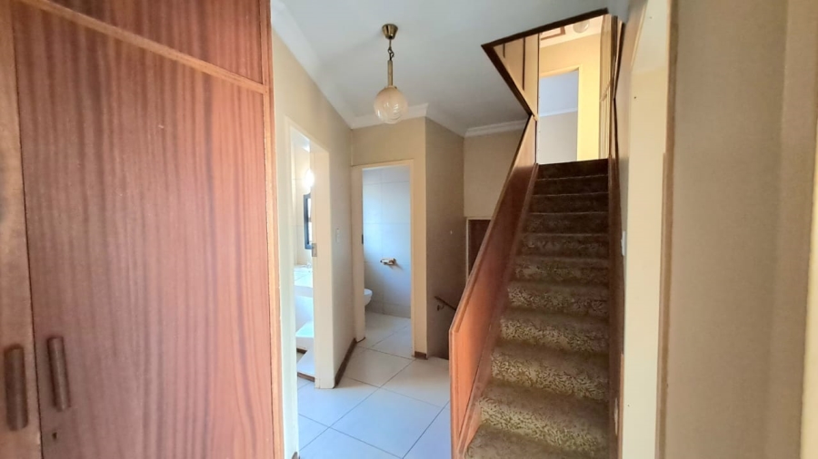 4 Bedroom Property for Sale in Three Rivers East Gauteng