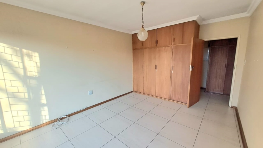 4 Bedroom Property for Sale in Three Rivers East Gauteng