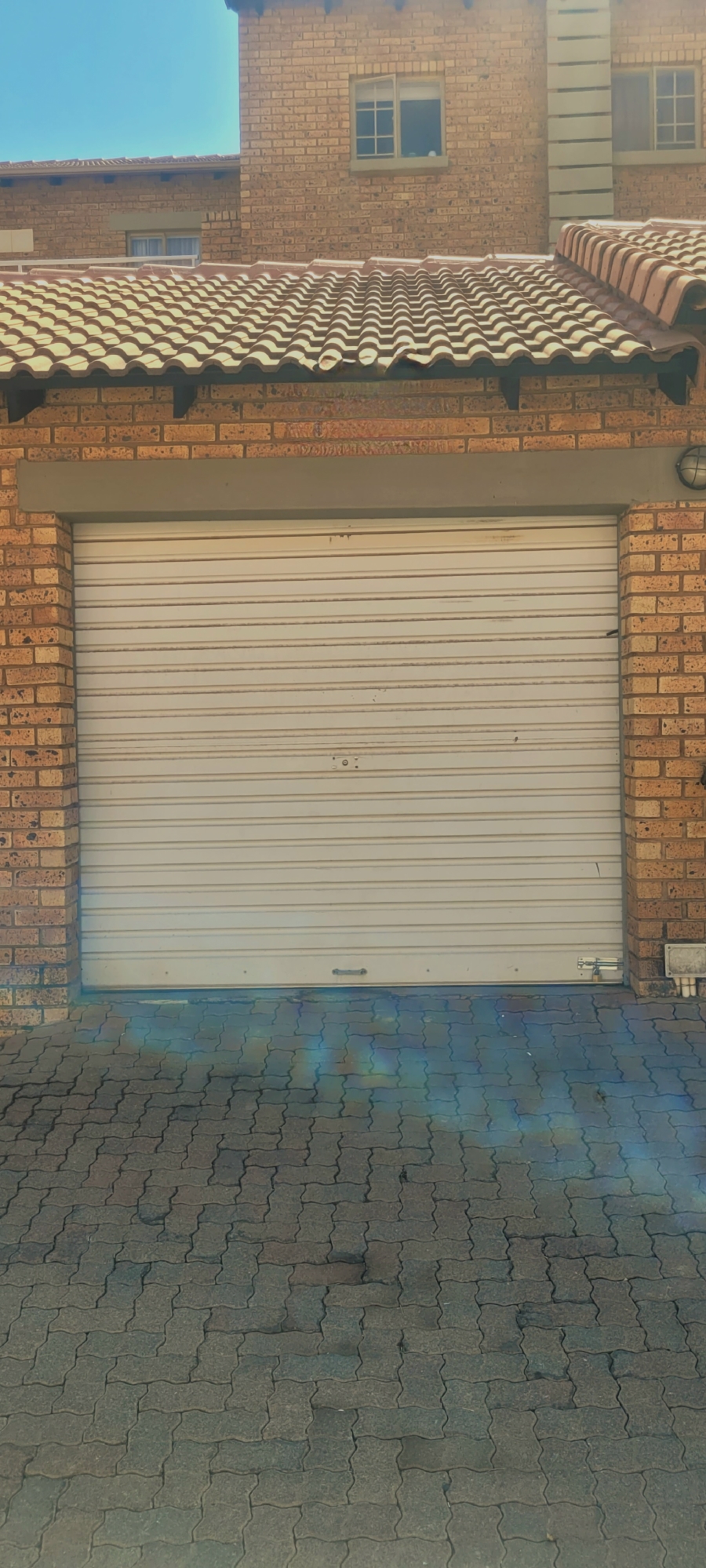 2 Bedroom Property for Sale in Die Hoewes Gauteng