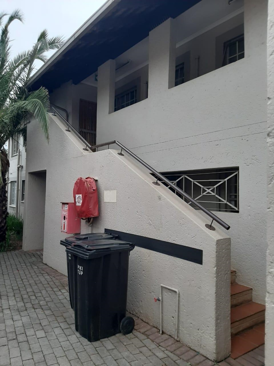 To Let 2 Bedroom Property for Rent in Paulshof Gauteng