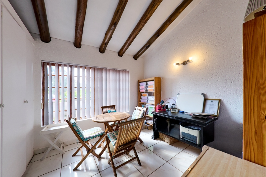 2 Bedroom Property for Sale in Paulshof Gauteng