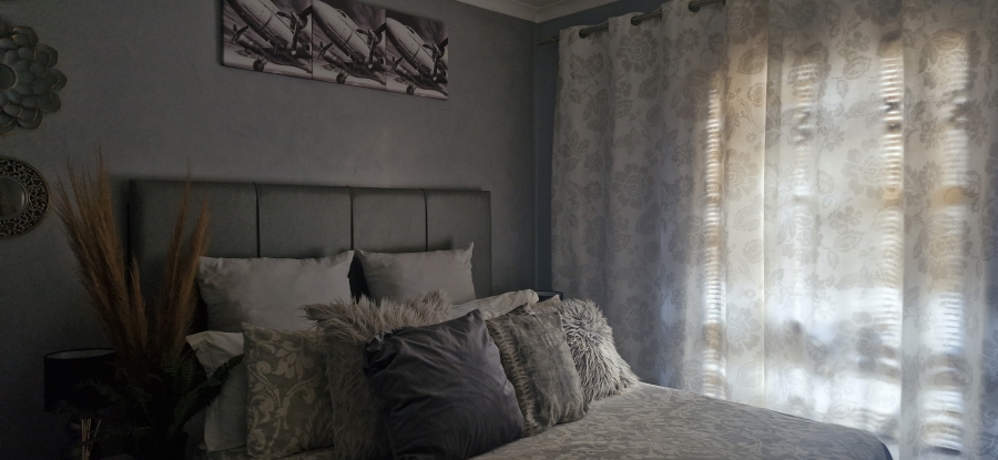 To Let 2 Bedroom Property for Rent in Gem Valley Gauteng